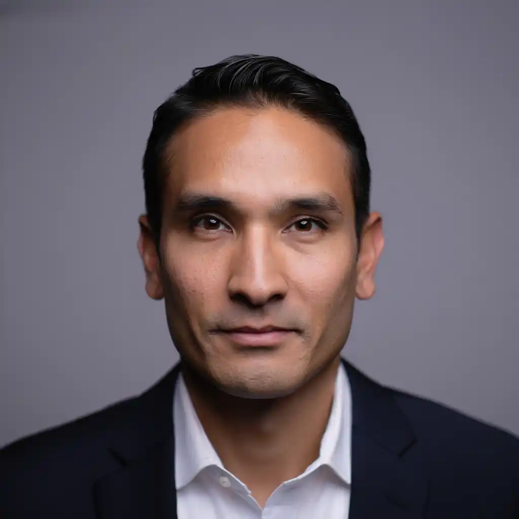 Portrait of André Martins